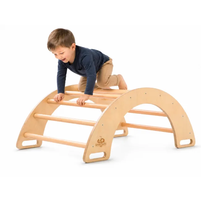 Kinderfeets Kletterbogen aus Birkensperrholz und Buche