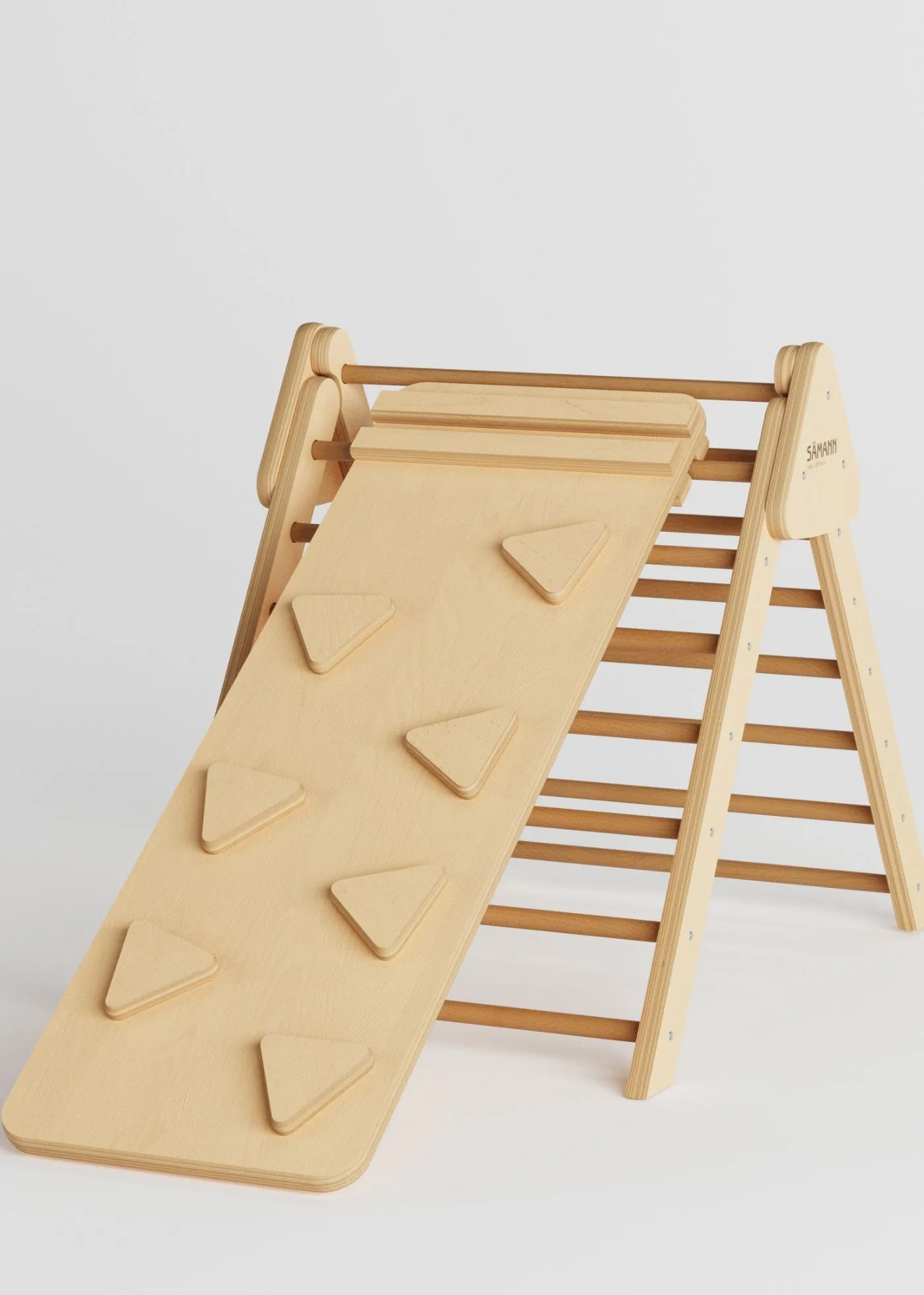Pikler Dreieck aus Holz – Kletterleiter in Dreiecksform